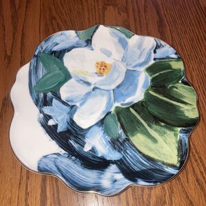 ANTHROPOLOGIE Anais Floral Plate Dessert Scalloped White Flower 8.75"